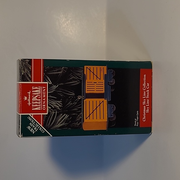 Full set of 1992 Hallmark Train ornaments - Picture 6 of 14